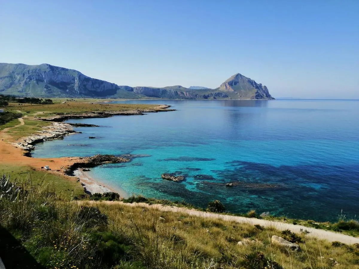 Appartamento Tra mare e profumi Trapani 0*,